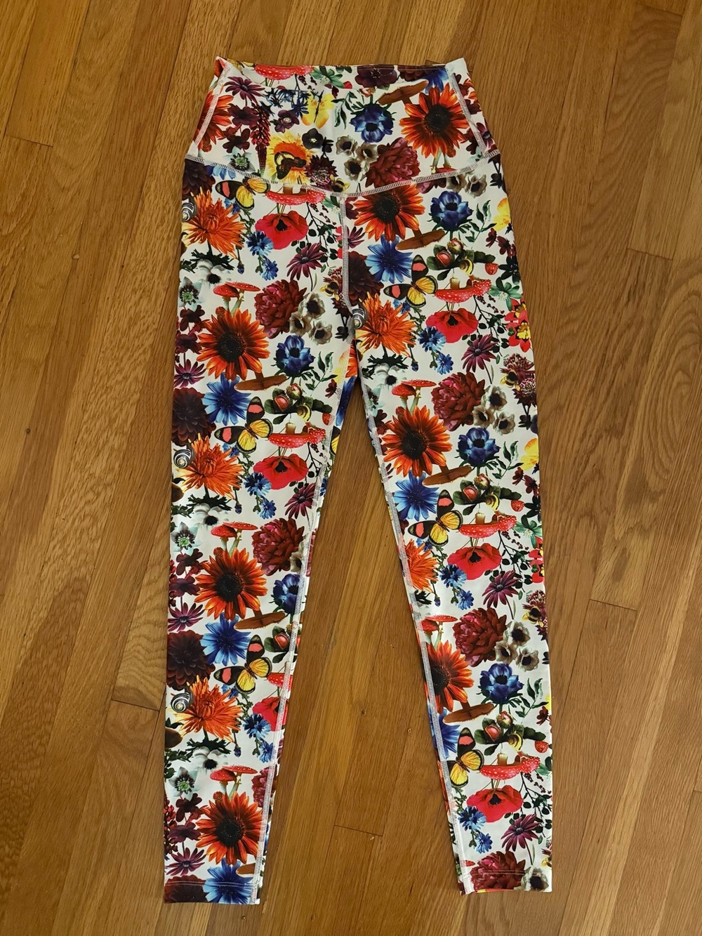 New Splits59 Ava High Waist Techflex 7/8 in
Vintage White Escargot